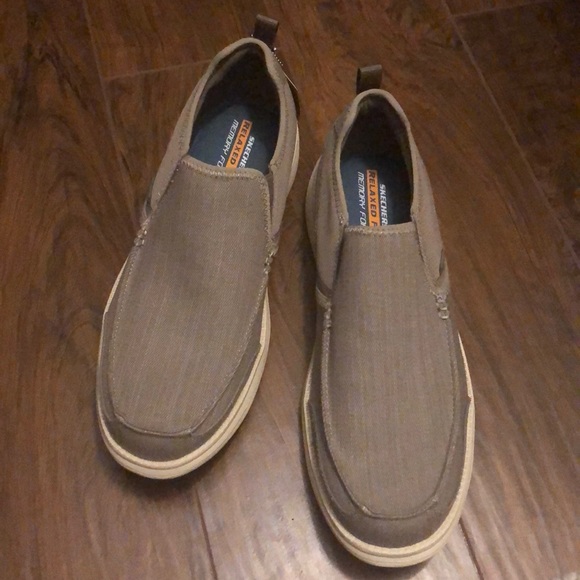 Skechers Other - SKECHERS | Air Cooled Memory Foam